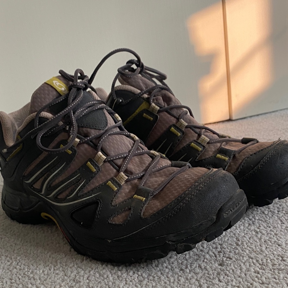 Salomon Ellipse GTX Women’s Hiking Shoe W size 9.5